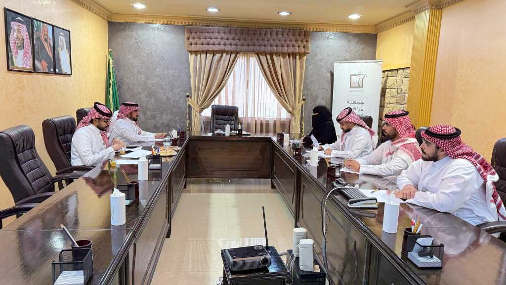 لقاء تنسيقي بين جمعية تحفيظ القرآن بوادي ليّه وجمعية مراكز الأحياء بالطائف لتعزيز الشراكة المجتمعية